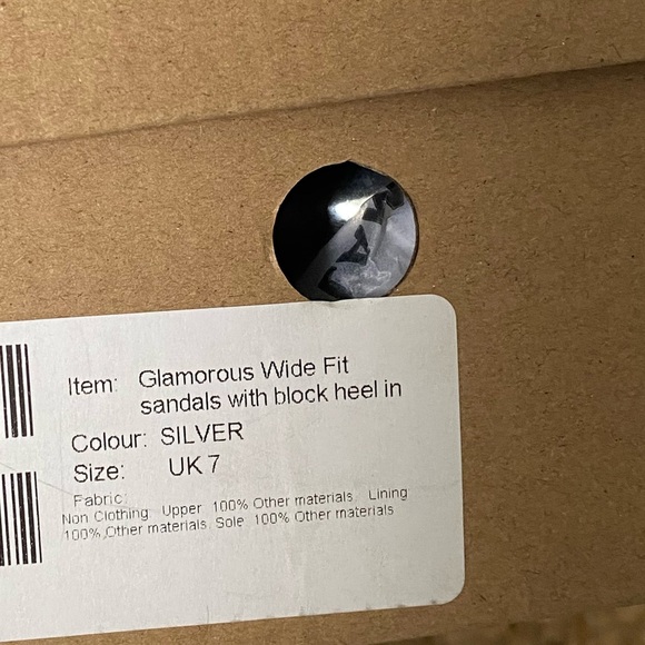 Glamorous Silver Block Heel Ankle Strap High Heels. Size 9W - Picture 7 of 7